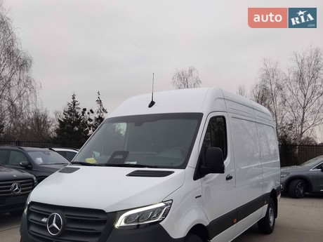 Mercedes-Benz eSprinter 2024