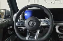 Mercedes-Benz G-Class Base