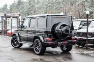 Mercedes-Benz G-Class Base