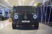 Mercedes-Benz G-Class Base