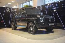 Mercedes-Benz G-Class Base