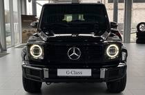 Mercedes-Benz G-Class Base