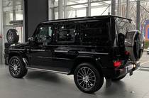 Mercedes-Benz G-Class Base