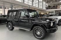 Mercedes-Benz G-Class Base