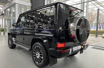 Mercedes-Benz G-Class Base