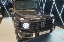 Mercedes-Benz G-Class Base