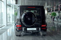 Mercedes-Benz G-Class Base