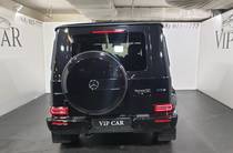 Mercedes-Benz G-Class Base