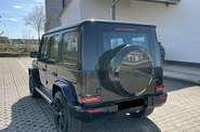 Mercedes-Benz G-Class Base