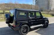 Mercedes-Benz G-Class Base