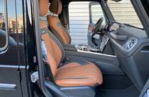 Mercedes-Benz G-Class Base