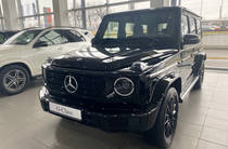 Mercedes-Benz G-Class Base