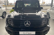 Mercedes-Benz G-Class Base