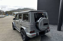 Mercedes-Benz G-Class Base