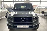 Mercedes-Benz G-Class Base