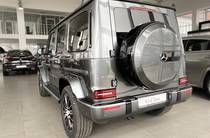 Mercedes-Benz G-Class Base