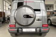 Mercedes-Benz G-Class Base