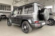 Mercedes-Benz G-Class Base