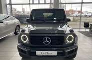 Mercedes-Benz G-Class Base