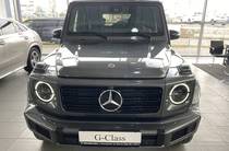 Mercedes-Benz G-Class Base