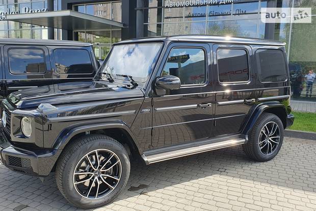 Mercedes-Benz G-Class AMG Line