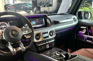 Mercedes-Benz G-Class Base