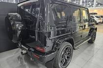 Mercedes-Benz G-Class Base