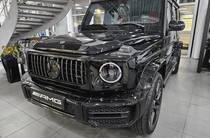 Mercedes-Benz G-Class Base