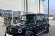 Mercedes-Benz G-Class Base