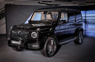 Mercedes-Benz G-Class Base