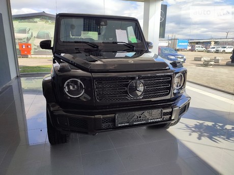 Mercedes-Benz G-Class 2024