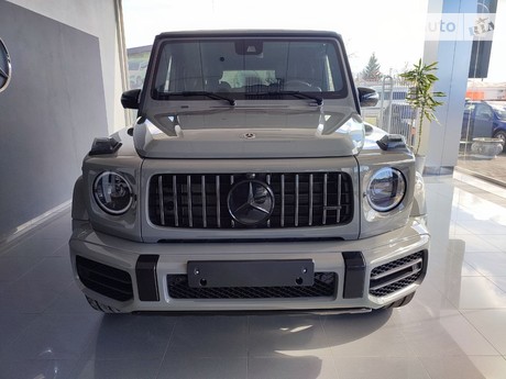 Mercedes-Benz G-Class 2024