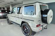 Mercedes-Benz G-Class Base