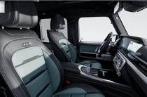 Mercedes-Benz G-Class Base