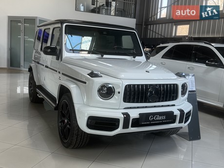 Mercedes-Benz G-Class 2024