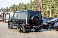 Mercedes-Benz G-Class Base