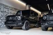 Mercedes-Benz G-Class Base