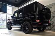 Mercedes-Benz G-Class Base