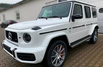 Mercedes-Benz G-Class Base