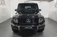 Mercedes-Benz G-Class Base