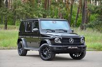 Mercedes-Benz G-Class Base