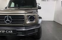 Mercedes-Benz G-Class Base