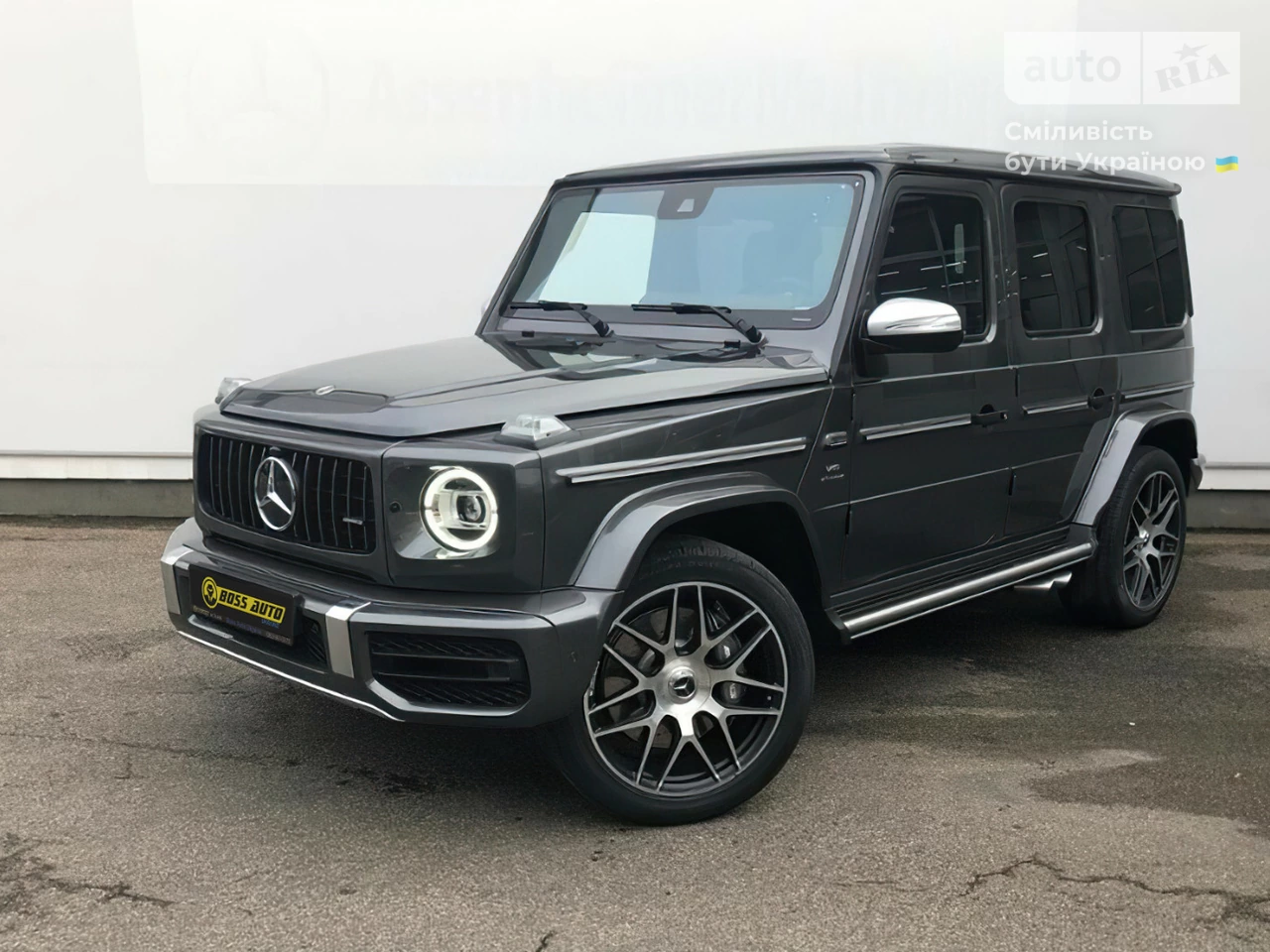 Mercedes-Benz G-Class Base