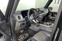 Mercedes-Benz G-Class Base