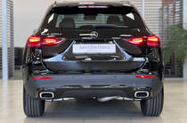 Mercedes-Benz GLA-Class Base