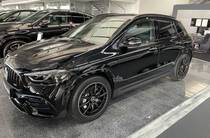 Mercedes-Benz GLA-Class Base