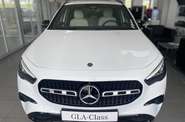 Mercedes-Benz GLA-Class Base