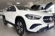 Mercedes-Benz GLA-Class Base