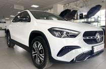 Mercedes-Benz GLA-Class Base