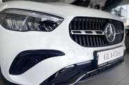 Mercedes-Benz GLA-Class Base